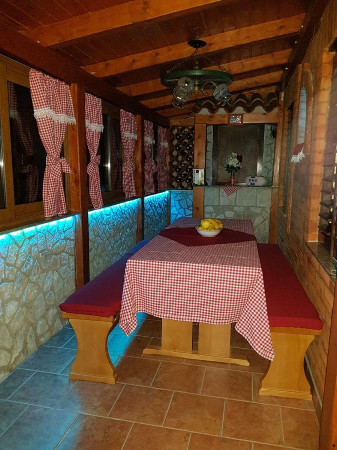 Room Petra In Centertown 塞尼 外观 照片